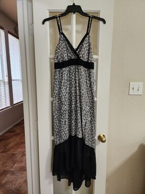True Freedom Maria Black White High Low Maxi Dress L READ DESCRIPTION